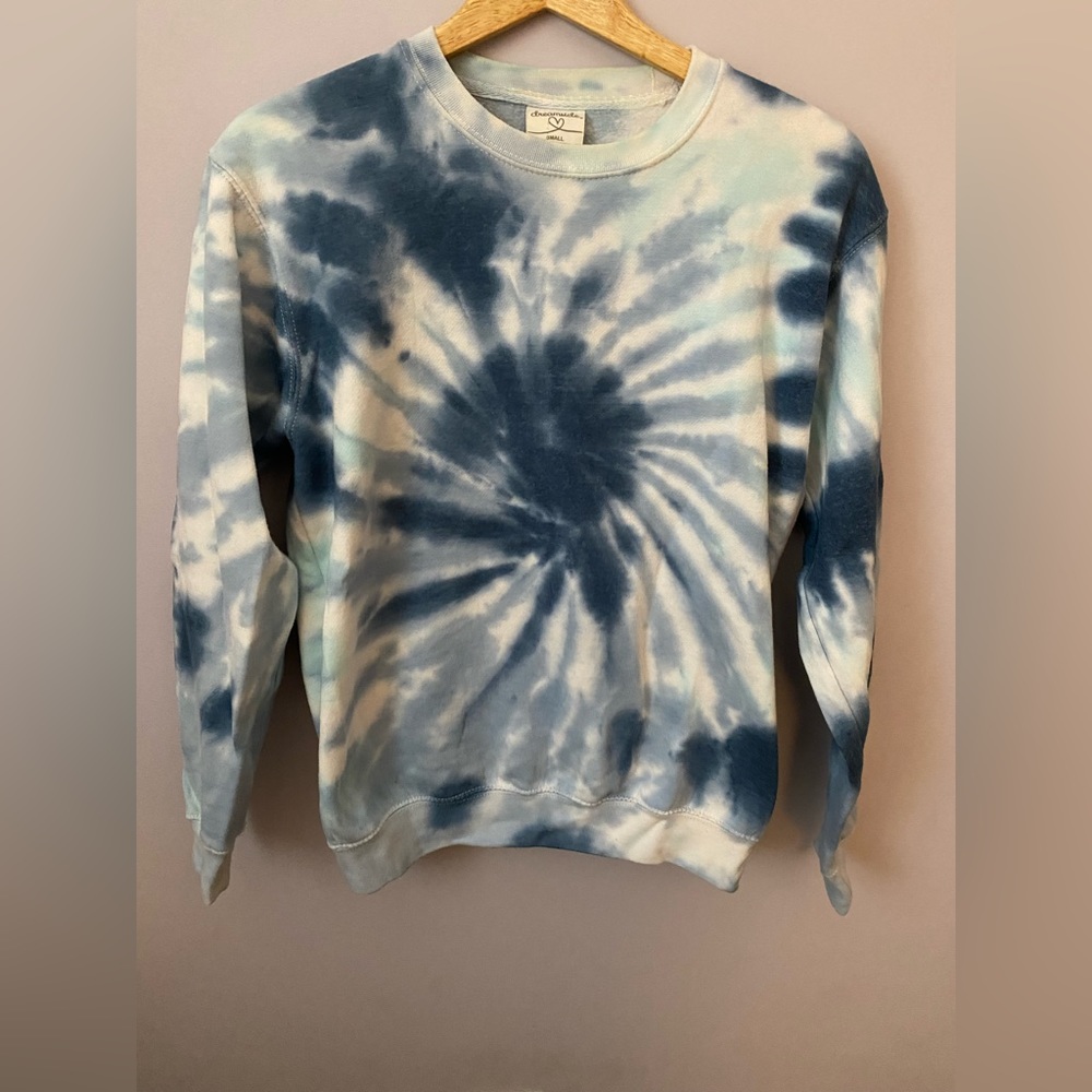 Tie dye crew neck